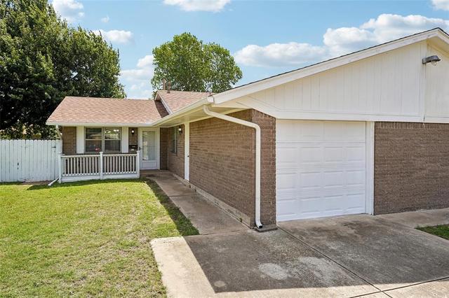 8404 S Brookline Ave, Oklahoma City, OK 73159