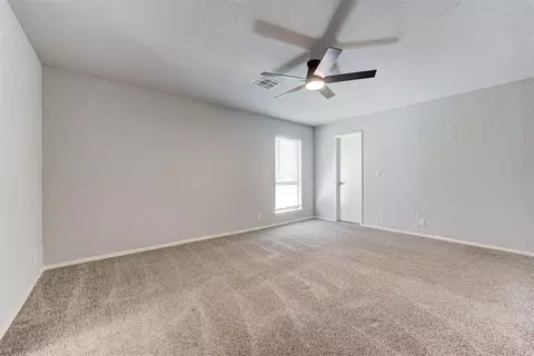 Bedroom - 1509 Davinbrook Dr, Norman, OK 73072 photo 2 of 10
