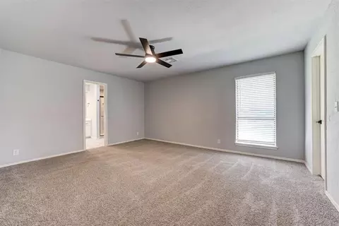Bedroom - 1509 Davinbrook Dr, Norman, OK 73072 photo 1 of 10