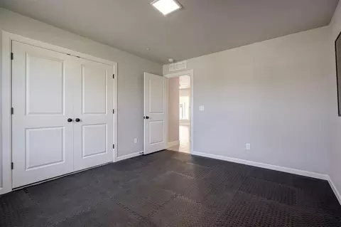 Bedroom - 9500 Megans Way, Mcloud, OK 74851 photo 6 of 8
