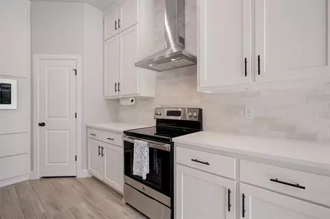 Kitchen - 9500 Megans Way, Mcloud, OK 74851 photo 6 of 6