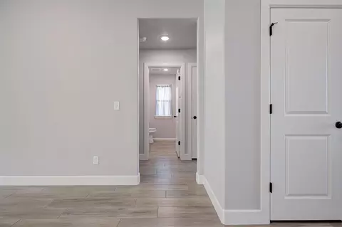 Entry Way - 9500 Megans Way, Mcloud, OK 74851 photo 3 of 6