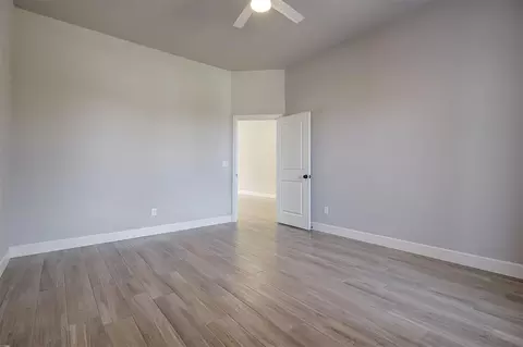 Bedroom - 9500 Megans Way, Mcloud, OK 74851 photo 8 of 8