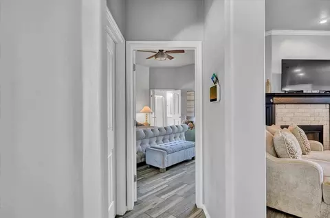 Entry Way - 2004 County Road 1198, Tuttle, OK 73089 photo 2 of 4