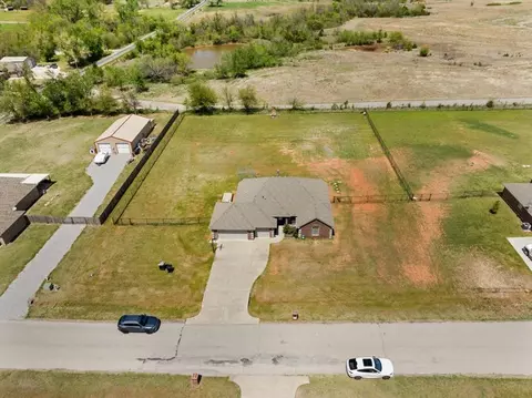 View/Area - 2004 County Road 1198, Tuttle, OK 73089 photo 5 of 6
