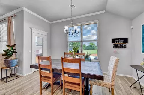 Dining - 2004 County Road 1198, Tuttle, OK 73089 photo 2 of 2