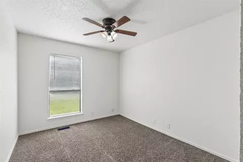 505 Crestview, Edmond, OK 73012 photo 24