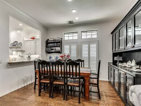 Dining - 1129 Pinehurst Dr, Norman, OK 73072 photo 2 of 4