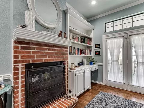 Entry Way - 1129 Pinehurst Dr, Norman, OK 73072 photo 2 of 4