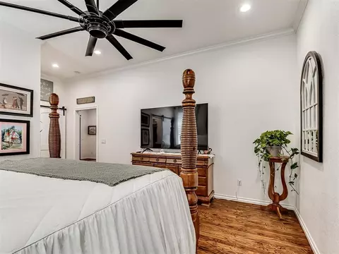 Bedroom - 1129 Pinehurst Dr, Norman, OK 73072 photo 3 of 3