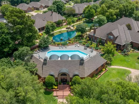 View/Area - 1129 Pinehurst Dr, Norman, OK 73072 photo 1 of 1
