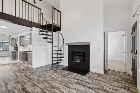11140 Stratford Dr #605, Oklahoma City, OK 73120