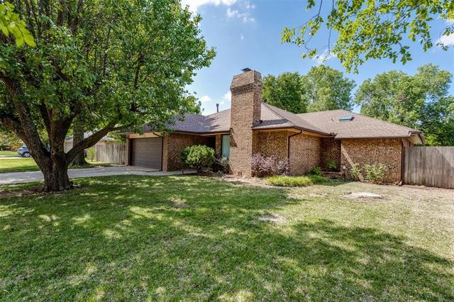 1305 Sylvan Sand Ave, Yukon, OK 73099