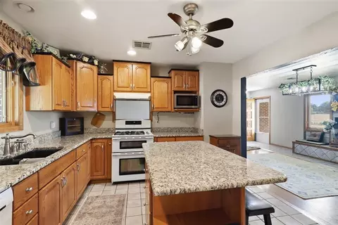 Kitchen - 6011 Sunset Dr, Guymon, OK 73942 photo 3 of 3