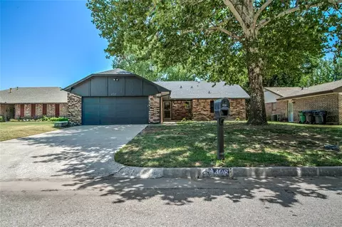 408 Pumpkin Cir, Yukon, OK 73099