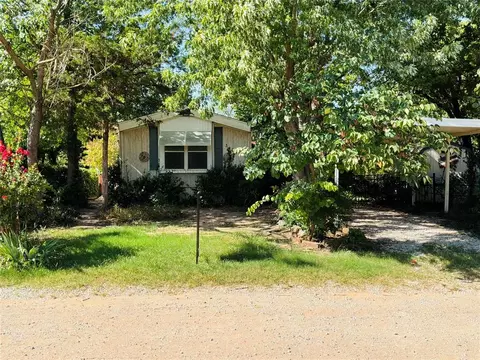 3409 Brownwood Ln, Edmond, OK 73034