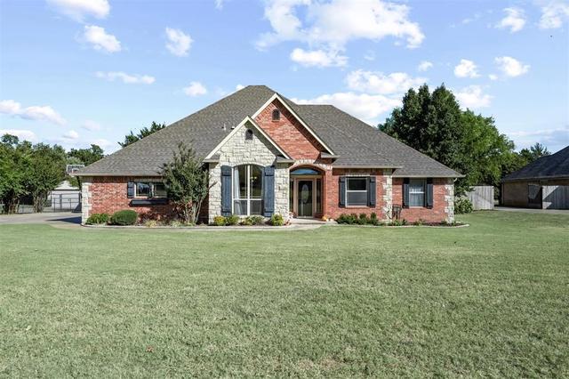 818 Silver Tree Dr, Choctaw, OK 73020