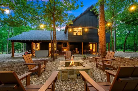 Exterior - 590 Three Creeks Rd, Broken Bow, OK 74728 photo 4 of 11