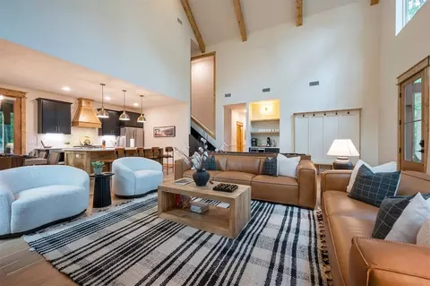 Living - 590 Three Creeks Rd, Broken Bow, OK 74728 photo 1 of 2