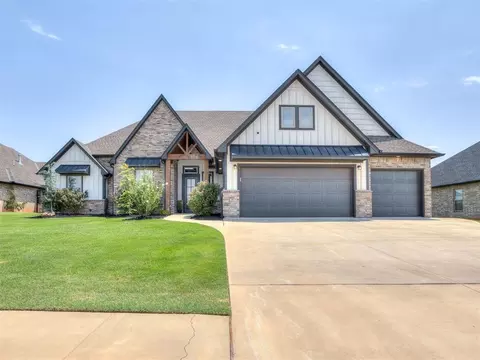 Exterior - 4844 Constitution Ln, Tuttle, OK 73089 photo 8 of 8