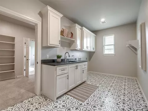 Other - 4844 Constitution Ln, Tuttle, OK 73089 photo 4 of 5