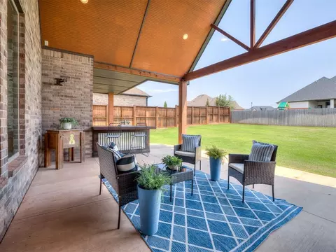 Exterior - 4844 Constitution Ln, Tuttle, OK 73089 photo 4 of 8