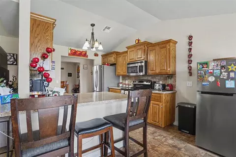 Kitchen - 3012 White Tail Dr, Altus, OK 73521 photo 1 of 3