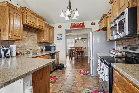 Other - 3012 White Tail Dr, Altus, OK 73521 photo 3 of 7