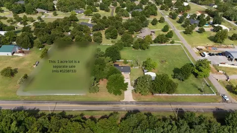 View/Area - 1001 S Sara Rd, Tuttle, OK 73089 photo 2 of 5