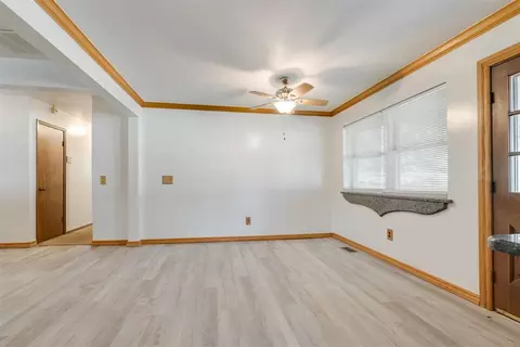 Living - 1001 S Sara Rd, Tuttle, OK 73089 photo 4 of 4