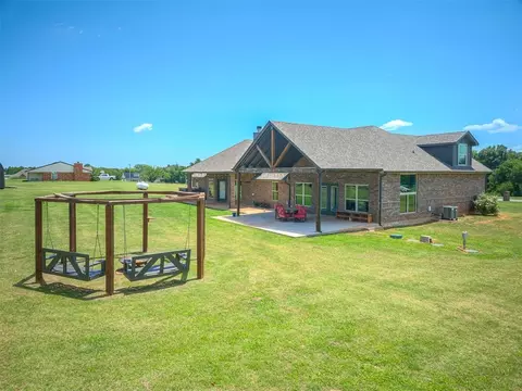 18900 Pawnee Creek Rd, Cashion, OK 73016