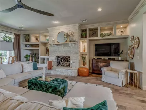 19355 Sportsman Rd, Edmond, OK 73012