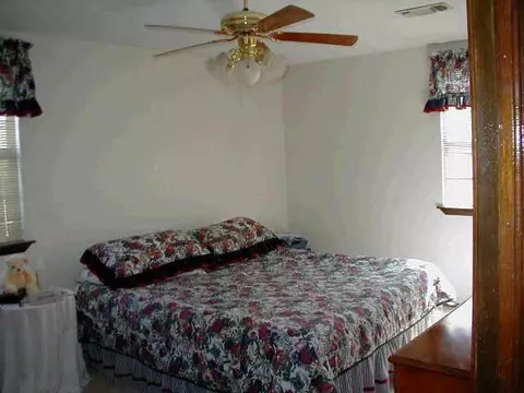 201 Yoachum, Harrah, OK 73045 photo 3