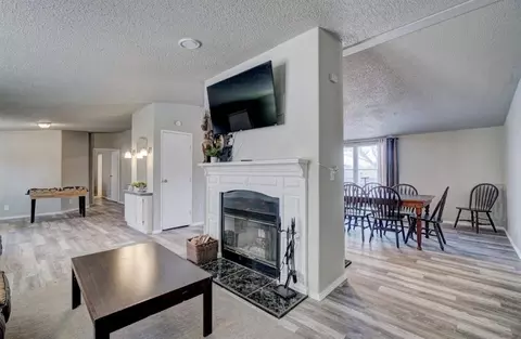 Living - 13709 Chaparral Rd, Norman, OK 73026 photo 2 of 4