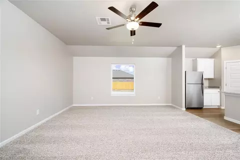 721 Luna Way, Tuttle, OK 73089 photo 3