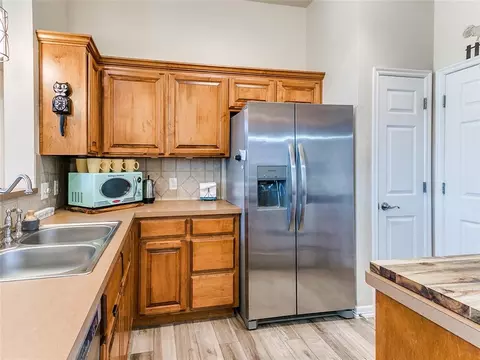 2420 Arbor Dr, Norman, OK 73071 photo 9