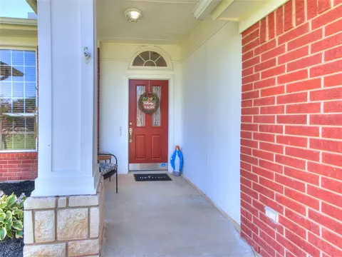 2420 Arbor Dr, Norman, OK 73071 photo 2