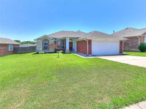 2420 Arbor Dr, Norman, OK 73071 photo 1