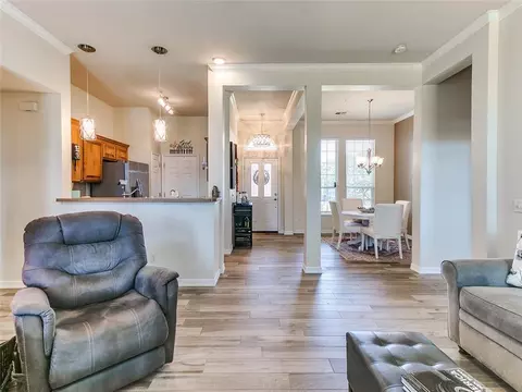 2420 Arbor Dr, Norman, OK 73071 photo 6