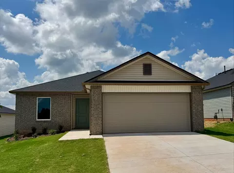 1949 Chandler Meadows Dr, Chandler, OK 74834
