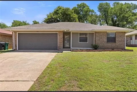 5112 Gaines St, Oklahoma City, OK 73135
