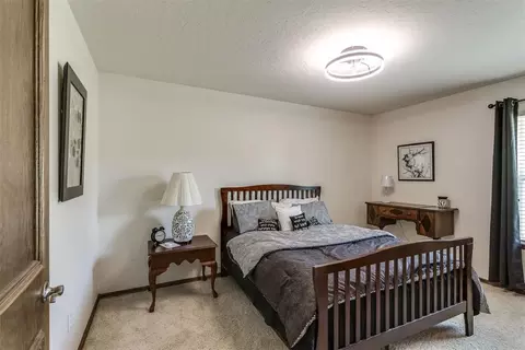 Bedroom - 7212 Jacob Pl, Tuttle, OK 73089 photo 4 of 7