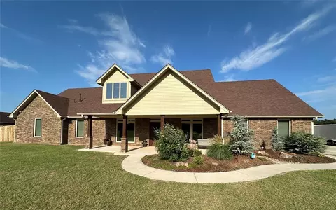 9565 N Bryan Rd, Shawnee, OK 74804