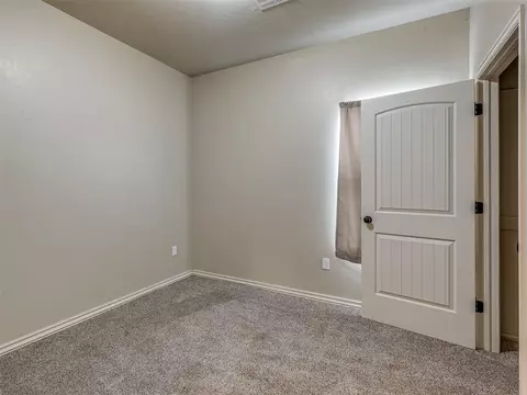 Bedroom - 20764 Frontier Pl, Harrah, OK 73045 photo 5 of 5