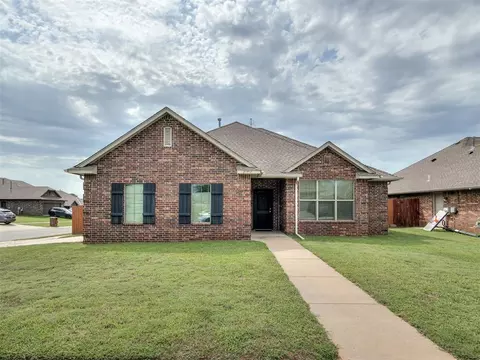 Exterior - 20764 Frontier Pl, Harrah, OK 73045 photo 1 of 6