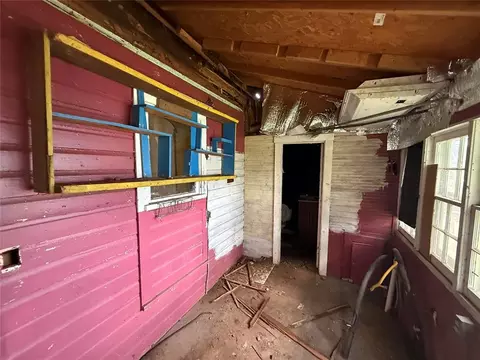 Exterior - 108 W Lee St, Coyle, OK 73027 photo 10 of 10