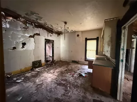 Other - 108 W Lee St, Coyle, OK 73027 photo 5 of 7
