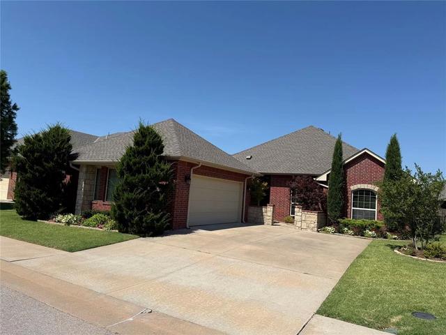 10227 Kingston Way, Oklahoma City, OK 73120