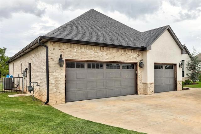 12720 Bristlecone Pine Blvd, Oklahoma City, OK 73142