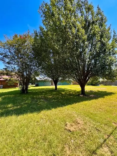 Exterior - 312 E Meadowview Ln, Valliant, OK 74764 photo 3 of 3
